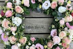 Blomsterkrans-Roskilde-begravelse-bisaettelse-majblomsten-10